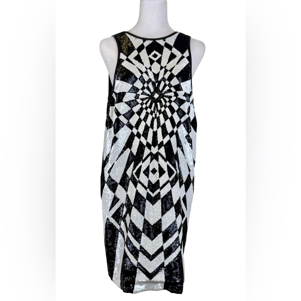 NWT EMILIO PUCCI SILK MINI DRESS WITH BLACK AND WHITE SEQUIN GEOMETRIC ORNAMENT